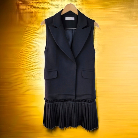 alu Dresses & Skirts - ALU Pleated Sleeveless Blazer Dress